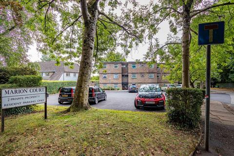 2 bedroom apartment to rent, Lisvane Road, Cardiff CF14