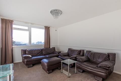 2 bedroom apartment to rent, Lisvane Road, Cardiff CF14