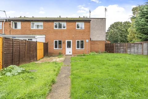 3 bedroom terraced house to rent, Cherwell Road,  Aylesbury,  HP21