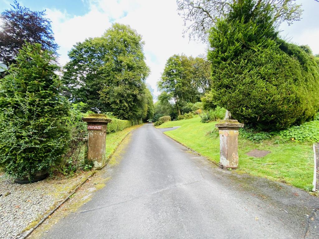 Bracken House, Hydro Avenue, Moffat, DG10 9 RX   Br