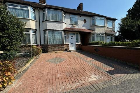 3 bedroom terraced house for sale, Heston, UB2