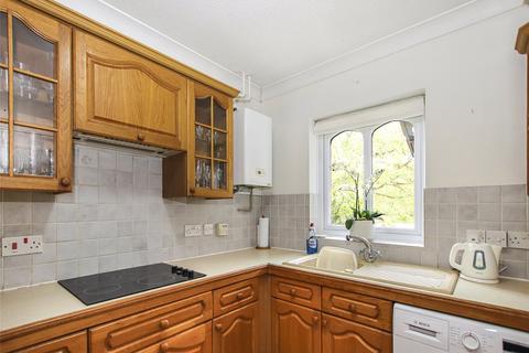 2 bedroom bungalow for sale, Stratford Place, Lymington, Hampshire, SO41