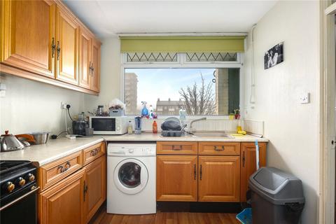 3 bedroom flat for sale, Cottage Street, Poplar, London, E14