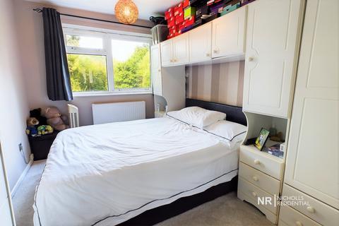 132 Gatley Avenue, Epsom, KT19 9NE