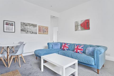 2 bedroom flat to rent, North End Road, London W14