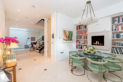 4 bedroom house for sale, Adam's Row, London W1K