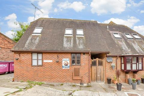 2 bedroom semi-detached house for sale, West Cross Mews, Tenterden, Kent