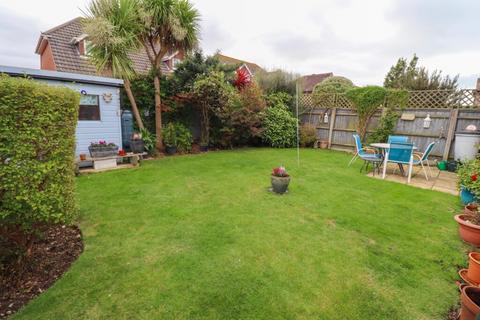 3 bedroom detached house for sale, Selsmore Avenue, Hayling Island