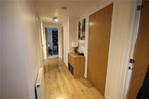 2 bedroom flat to rent, Twinwood Road, Bedford MK41