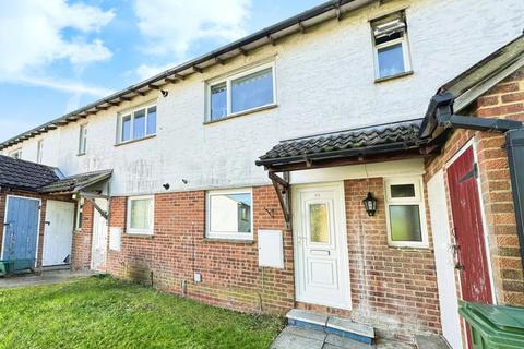 1 bedroom ground floor maisonette for sale, Stravinsky Road, Basingstoke RG22