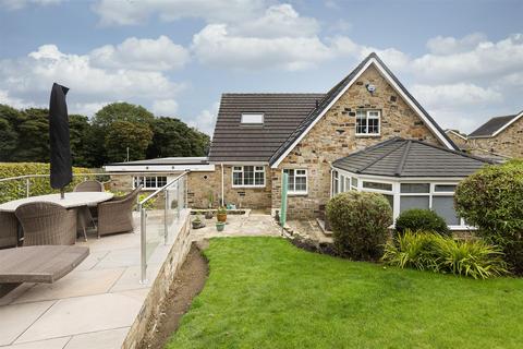 5 bedroom detached house for sale, The Fairway, Huddersfield HD2