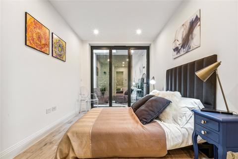 3 bedroom apartment for sale, Trinity Road, SW17