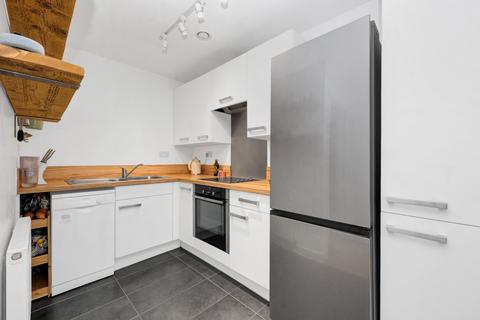 1 bedroom flat to rent, Parkway Apartments, Goodchild Road, London, N4