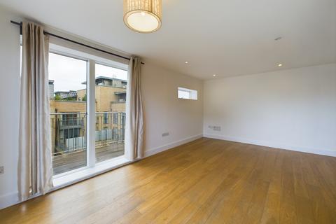 2 bedroom apartment to rent, Marlowe House, Cambridge