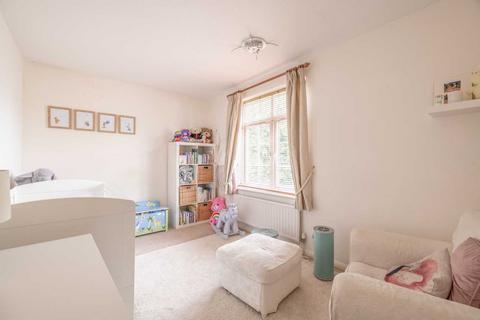 2 The Paddock, Datchet, Slough, SL3 9DL