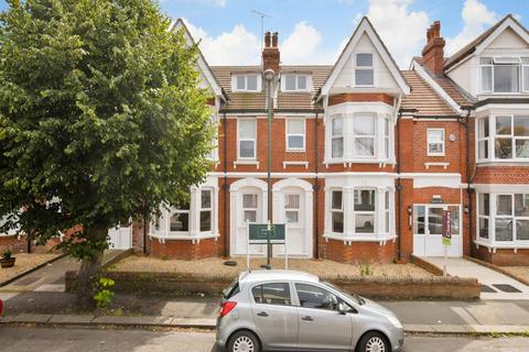 2 bedroom apartment to rent, 9-17 Richmond Avenue Bognor Regis PO21