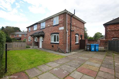 3 bedroom semi-detached house to rent, Maycroft Avenue, Manchester M20