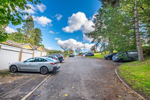 37 Chiltern Walk, Tunbridge Wells, TN2 3NJ