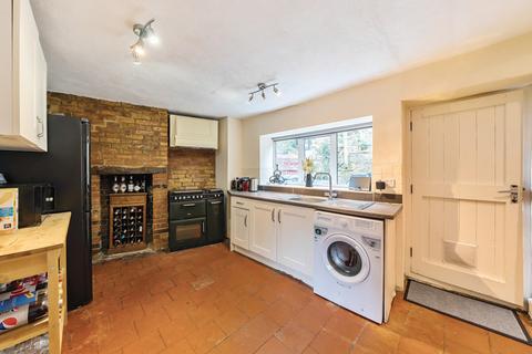 3 bedroom terraced house for sale, Nelson Street, Buckingham MK18