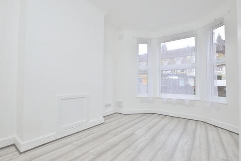 1 bedroom flat to rent, Plashet Road, Plaistow