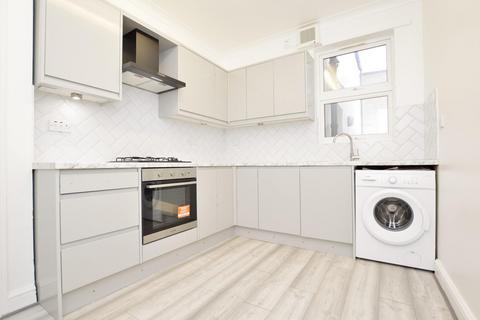 1 bedroom flat to rent, Plashet Road, Plaistow