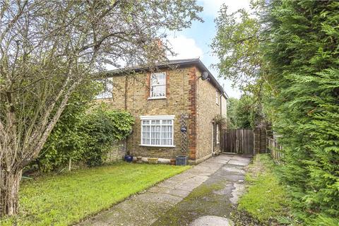 44 Napier Road, Ashford, TW15 1TG
