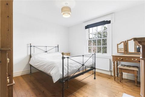 44 Napier Road, Ashford, TW15 1TG