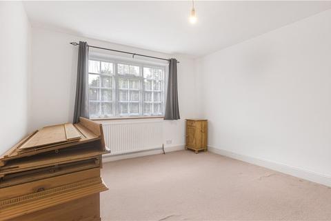 44 Napier Road, Ashford, TW15 1TG