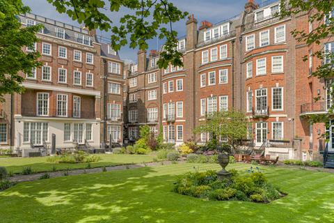 3 bedroom flat for sale, Dunraven Street, London W1K