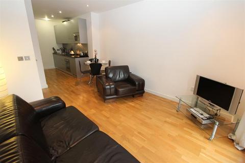 1 bedroom flat to rent, Roberts Wharf, East Street