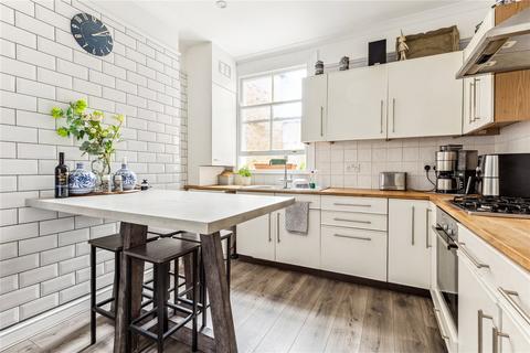 3 bedroom apartment to rent, Bowood Road, London, SW11