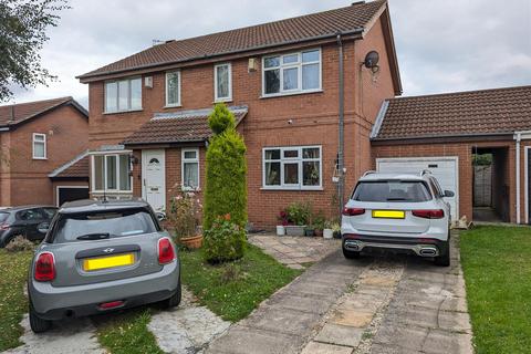 3 bedroom semi-detached house for sale, Hovingham Drive, Scarborough