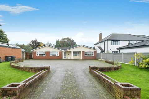 4 bedroom bungalow to rent, Birmingham Road, Sutton Coldfield