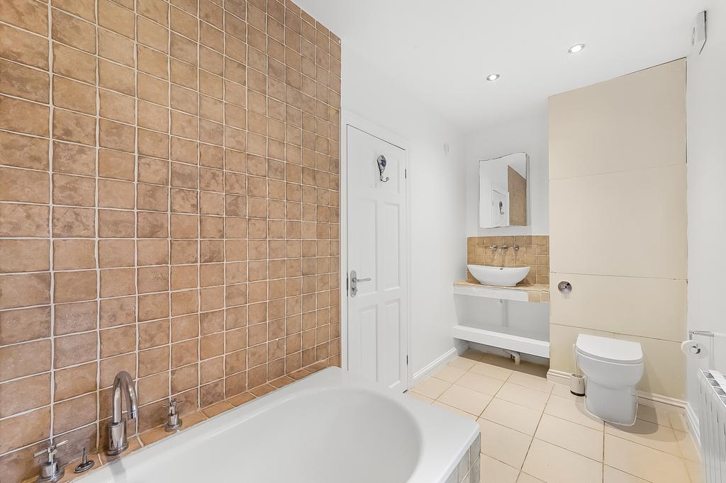 Ground Floor Bathroom/Wetroom