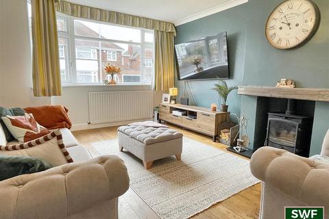 11 Belvedere Avenue, Wolverhampton, WV4 5TD