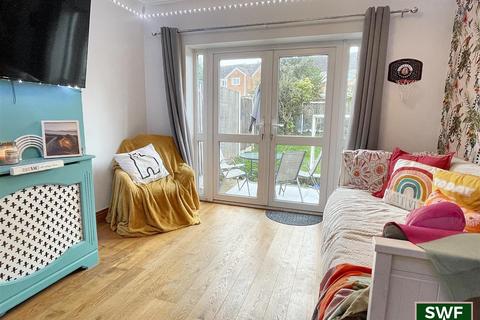 11 Belvedere Avenue, Wolverhampton, WV4 5TD