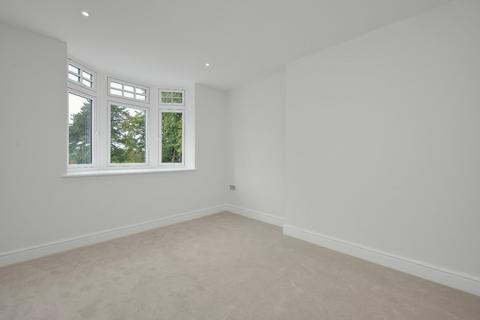 22 Corkran Road, Surbiton, KT6 6PN