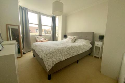 1 bedroom flat to rent, Brunswick Place, Hove, BN3