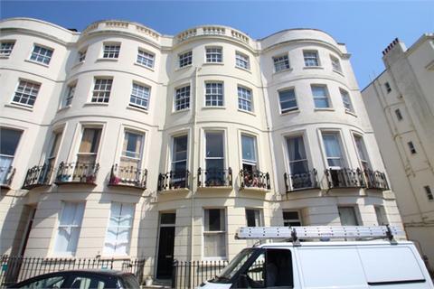 1 bedroom flat to rent, Brunswick Place, Hove, BN3