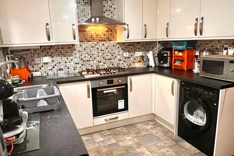 8 Bracken Close, Leicester, LE5 4JY