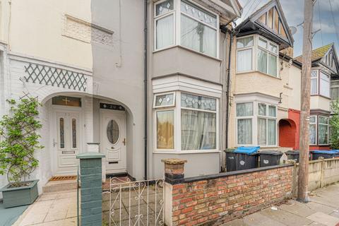 5 bedroom terraced house for sale, Winchester Road, London