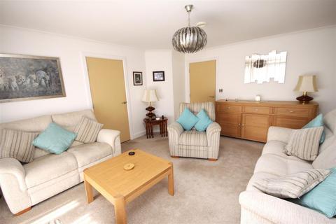 2 bedroom flat for sale, Aughton Park Drive, Aughton L39