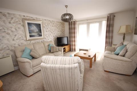 2 bedroom flat for sale, Aughton Park Drive, Aughton L39