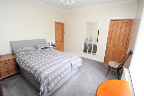 19 Moorside Terrace, Bradford, BD2 3JA