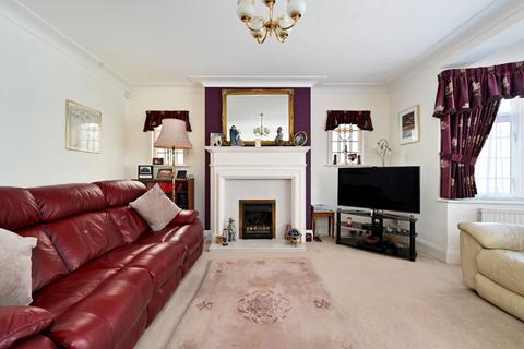 4 bedroom detached house for sale, Park Avenue, Hove, East Sussex, BN3