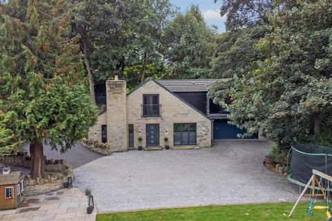 4 bedroom detached house for sale, 84A, Rastrick Common, Brighouse, HD6 3EL