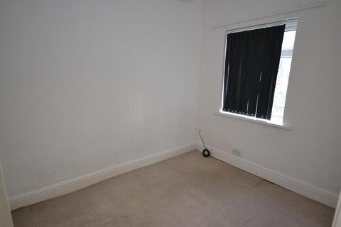 2 bedroom terraced house to rent, Ashbrook, Buckingham Street, Hull HU8