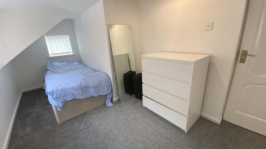 Bedroom Three L-Shaped