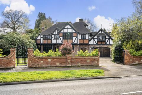 5 bedroom detached house for sale, Chislehurst Road, Petts Wood