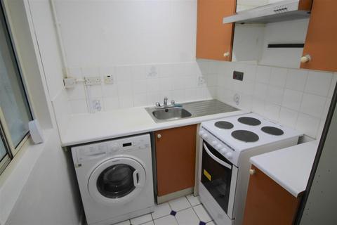 1 bedroom flat to rent, Bantams Close, Birmingham B33